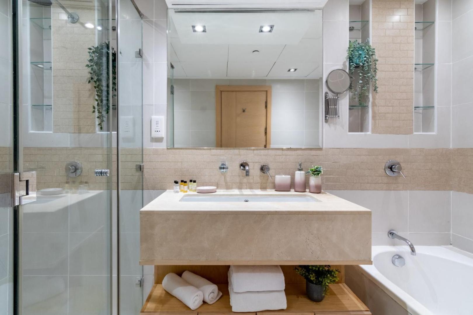 Апартаменты Guestready - Marina View | Fairfield Tower Дубай Экстерьер фото